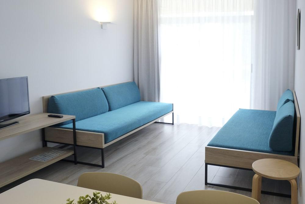 Aparthotel Cye Holiday Centre Salou Exteriör bild